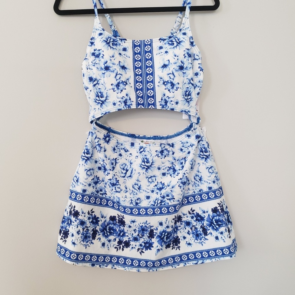 Lands End Monokini Swim Dress SIZE 8 Floral Swim Suit Cut Out Lycra Extra Life